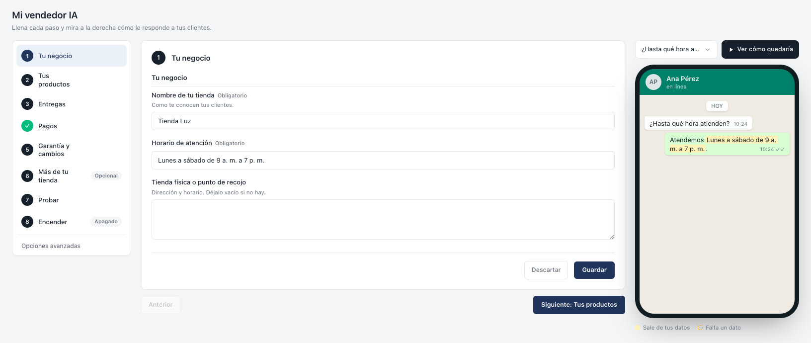 Constructor del vendedor IA: pasos a la izquierda, formulario al centro y vista previa del chat a la derecha